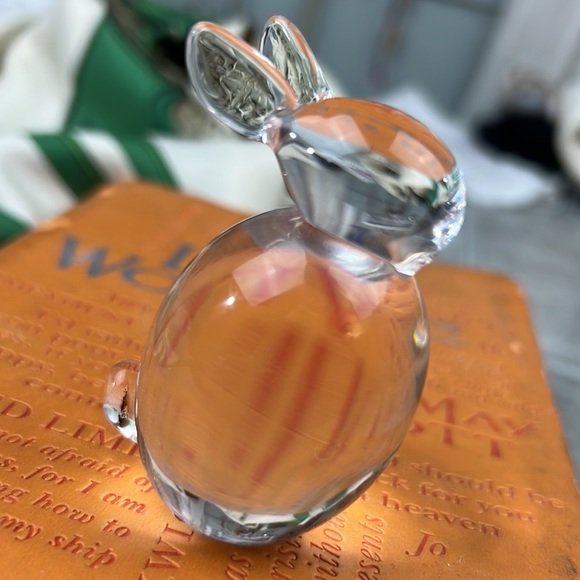 Vintage Crystal Glass Bunny Rabbit Paperweight Clear solid Flat Bottom 2.5” tall - Picture 2 of 13